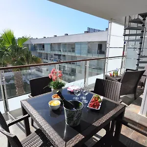 https://rnet-portomar-plus-roses.catalonia-hotels.com