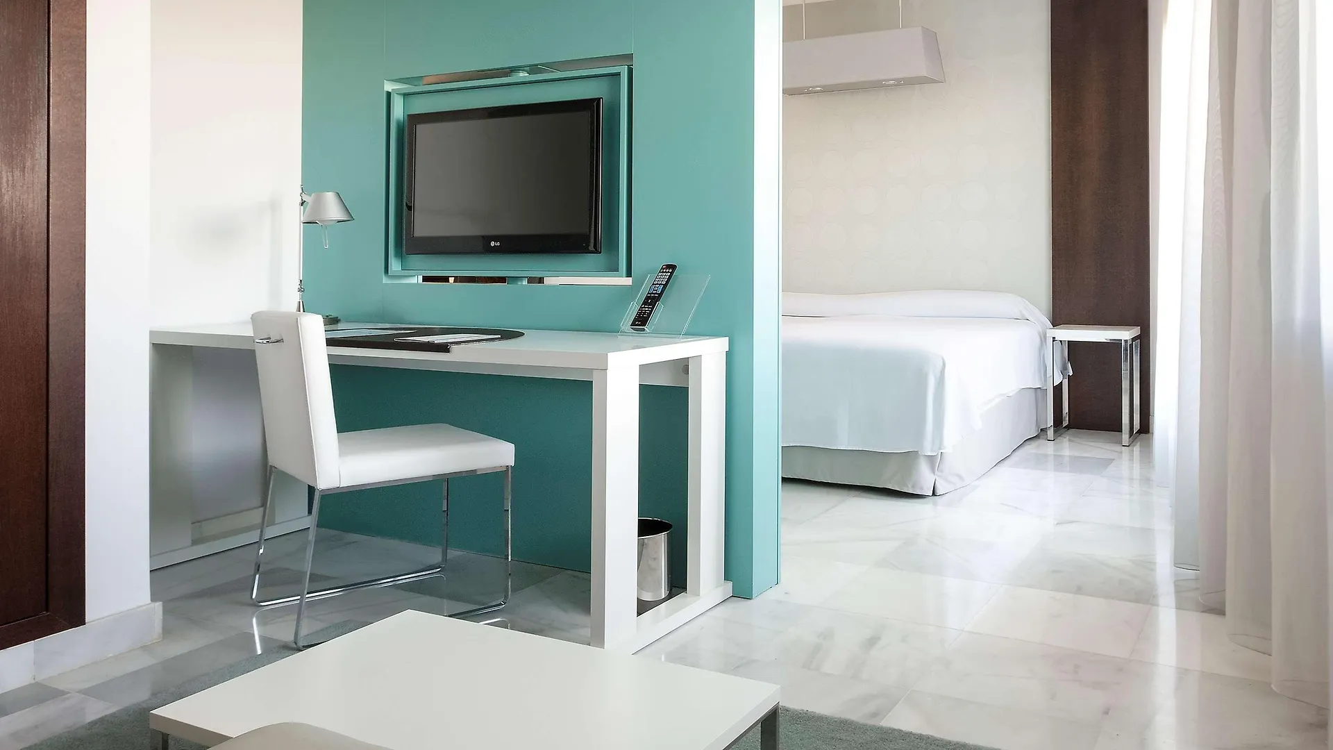 Suittes Hotel Algeciras Spain